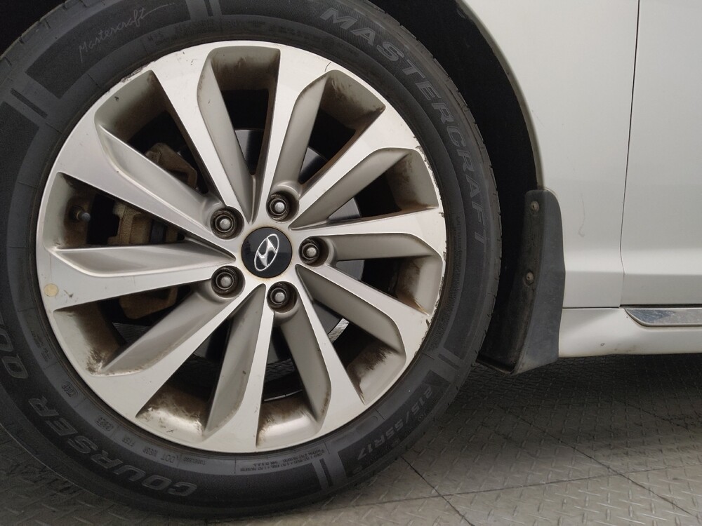 2017 Hyundai Sonata in Pensacola, FL 32505 - 18129624 31