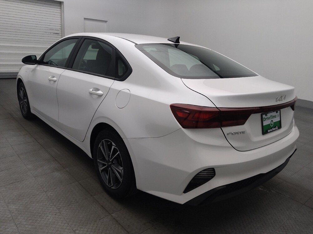 2023 Kia Forte in Gainesville, FL 32609 - 18129627 5