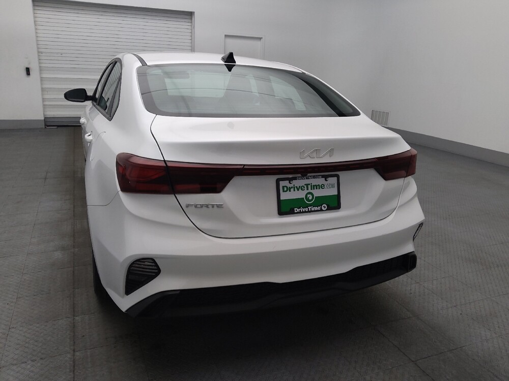 2023 Kia Forte in Gainesville, FL 32609 - 18129627 6