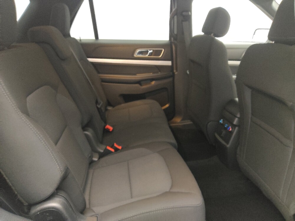 2017 Ford Explorer in Gainesville, FL 32609 - 18129629 19