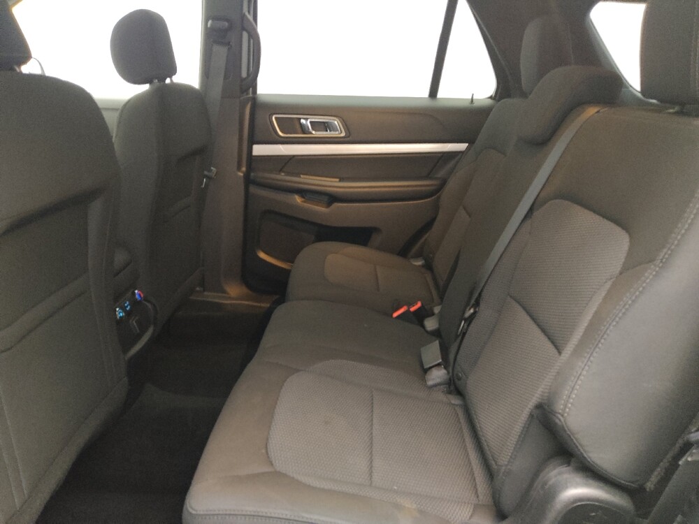 2017 Ford Explorer in Gainesville, FL 32609 - 18129629 18