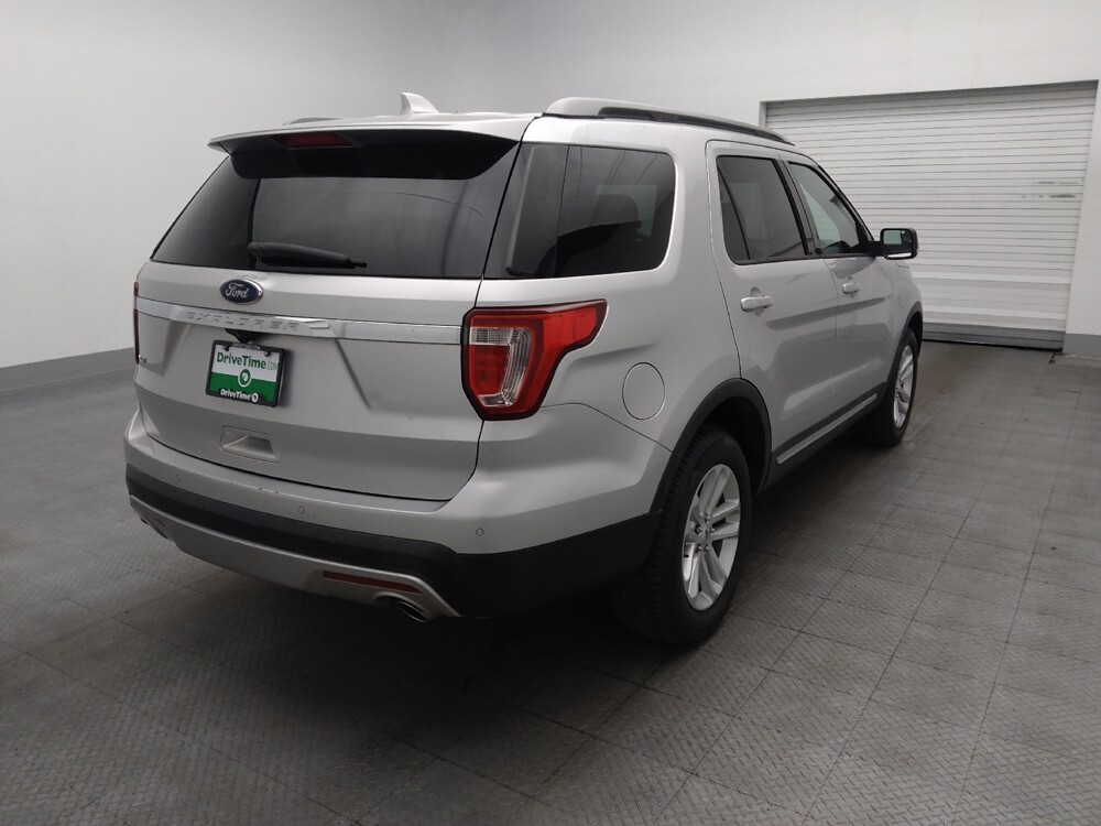 2017 Ford Explorer in Gainesville, FL 32609 - 18129629 9