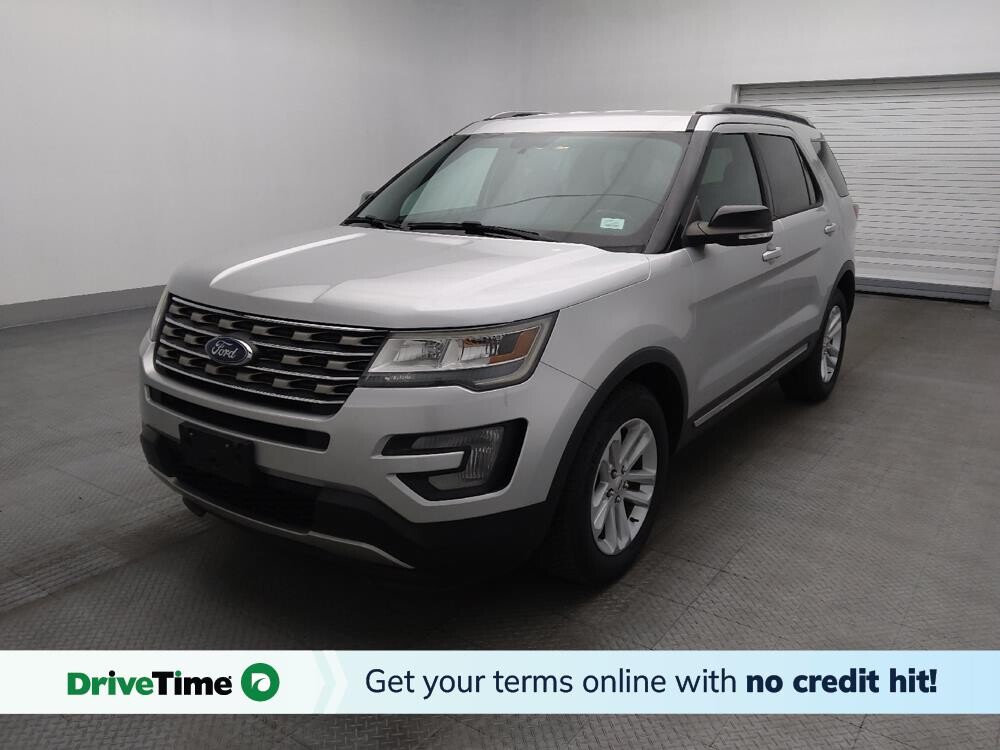 2017 Ford Explorer in Gainesville, FL 32609 - 18129629