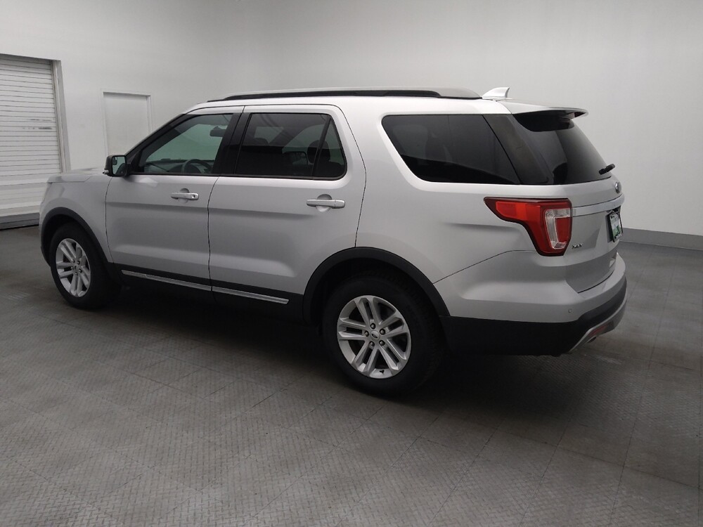 2017 Ford Explorer in Gainesville, FL 32609 - 18129629 3