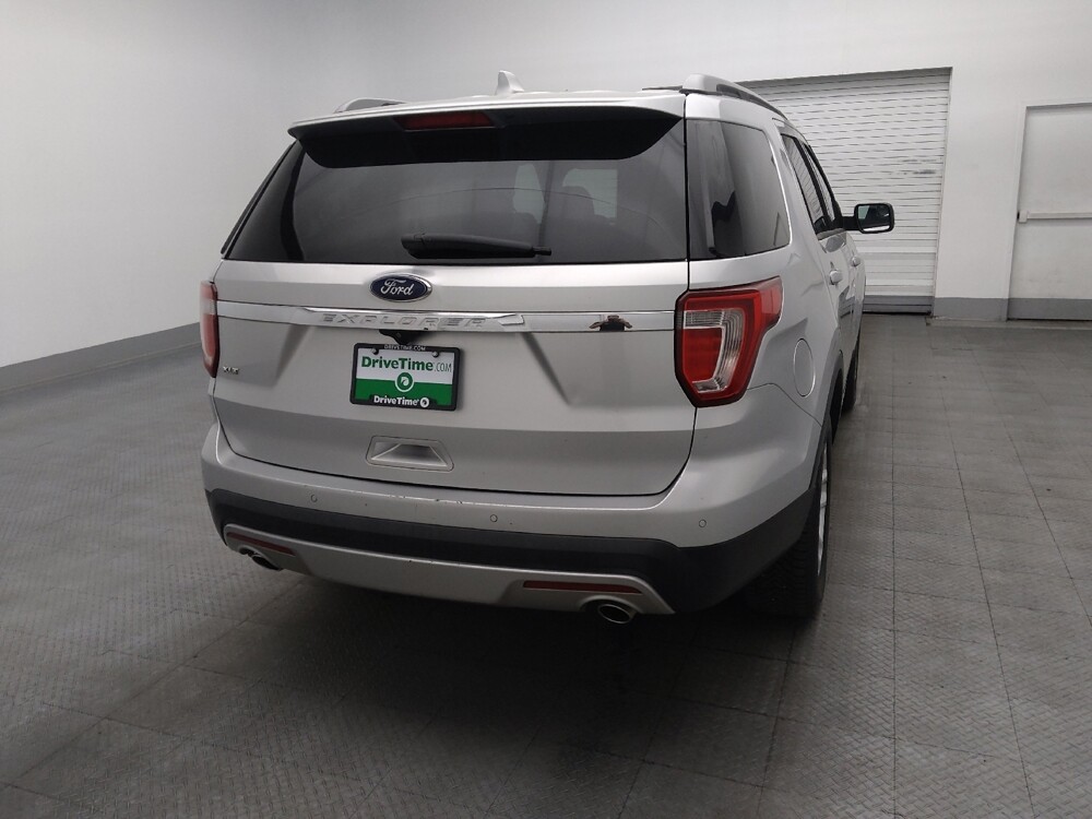 2017 Ford Explorer in Gainesville, FL 32609 - 18129629 7