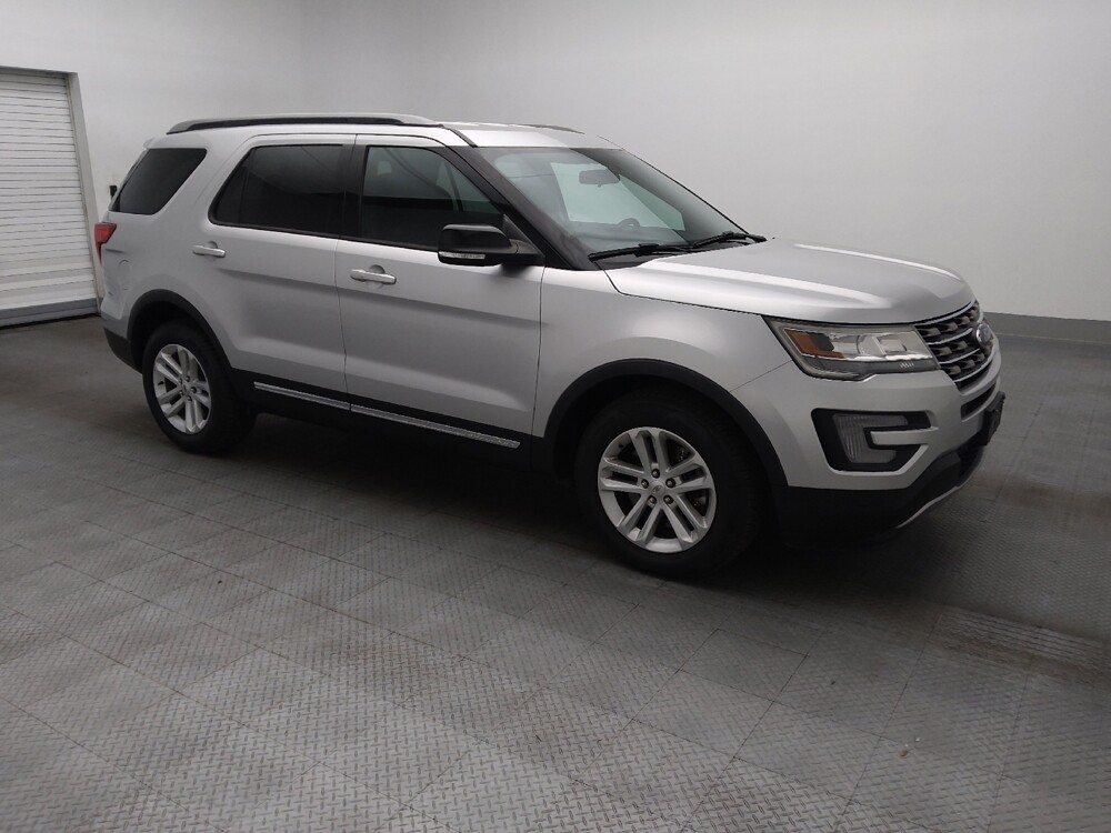 2017 Ford Explorer in Gainesville, FL 32609 - 18129629 11
