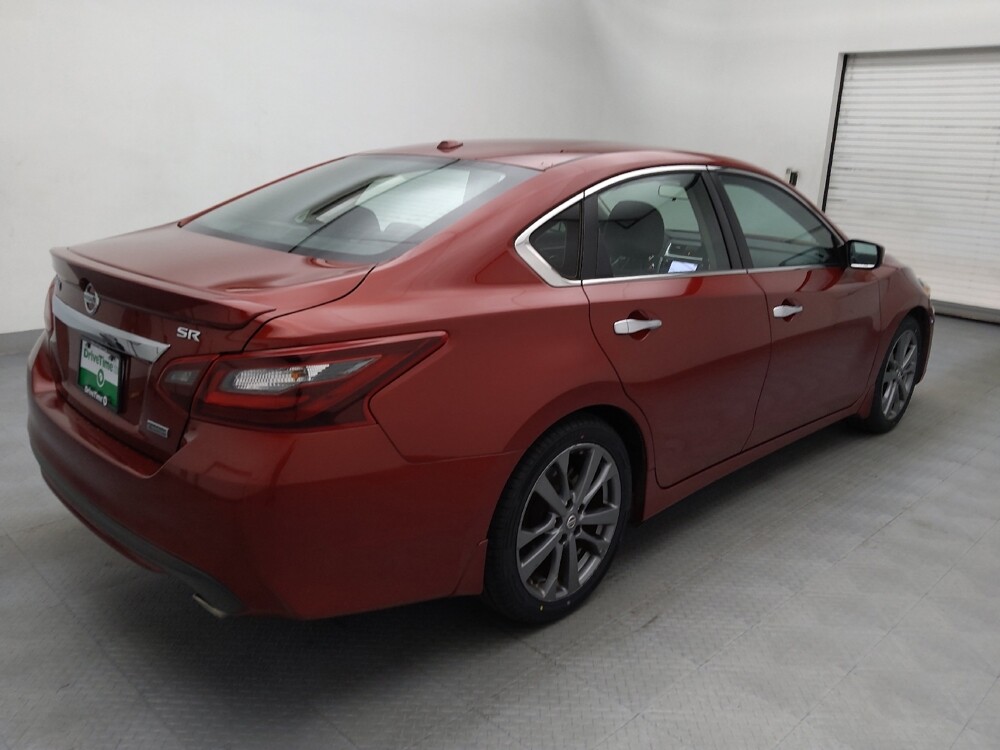 2018 Nissan Altima in Gastonia, NC 28056 - 18129631 9