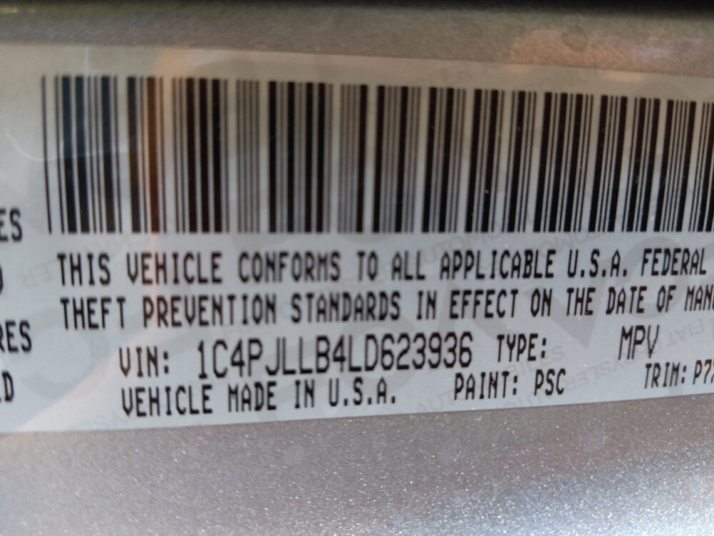 2020 Jeep Cherokee in Tucson, AZ 85705 - 18129633 33