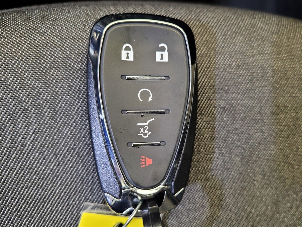 2019 Chevrolet Equinox in Lexington, KY 40509 - 18129634 32