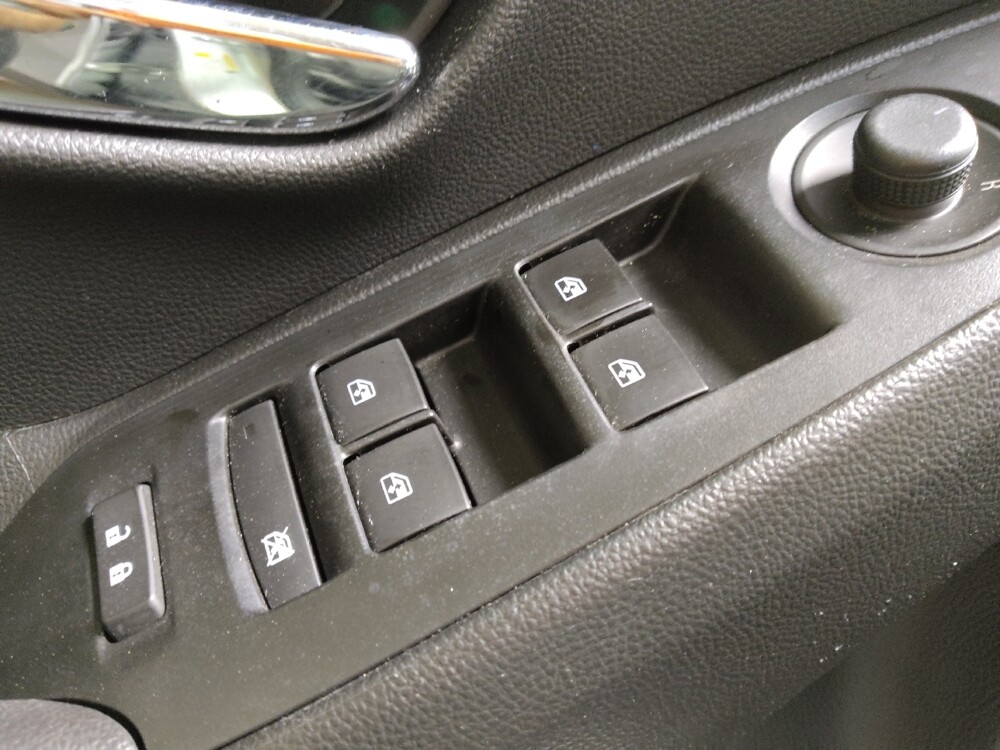 2019 Chevrolet Trax in Gastonia, NC 28056 - 18129636 27