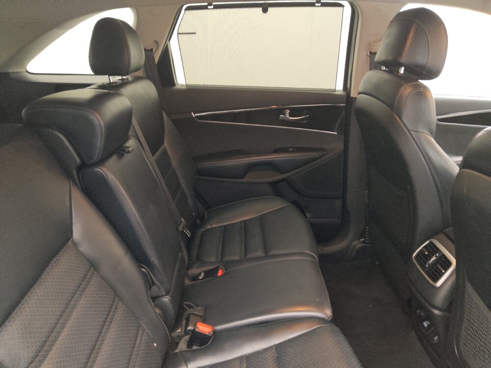 2017 Kia Sorento in Columbia, SC 29210 - 18129639 19
