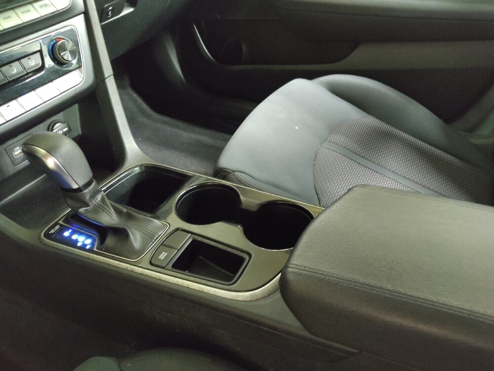 2018 Hyundai Sonata in Charleston, SC 29414 - 18129652 26