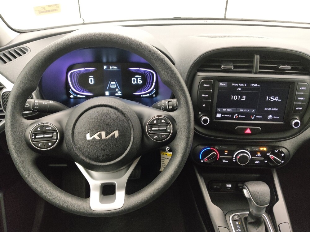 2025 Kia Soul in Greenville, SC 29607 - 18129654 22
