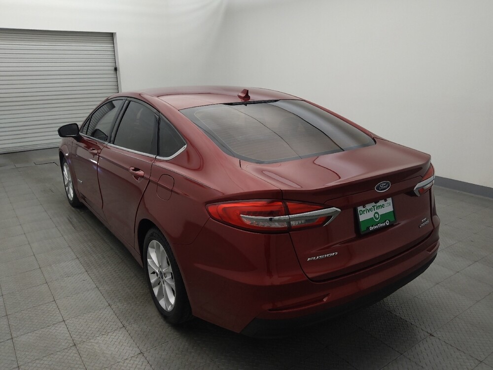 2019 Ford Fusion in Houston, TX 77074 - 18129657 5