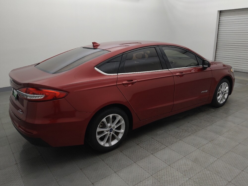2019 Ford Fusion in Houston, TX 77074 - 18129657 10