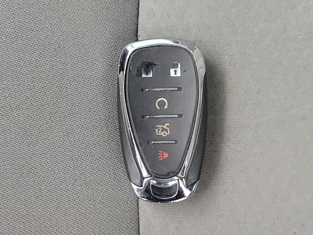 2020 Chevrolet Malibu in Memphis, TN 38128 - 18129658 32