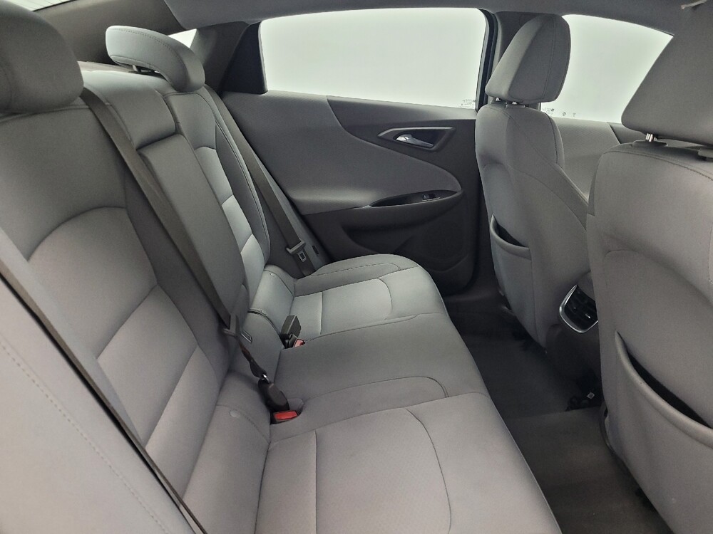 2020 Chevrolet Malibu in Memphis, TN 38128 - 18129658 19