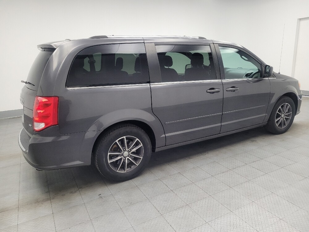 2017 Dodge Grand Caravan in Huntsville, AL 35816 - 18129660 10