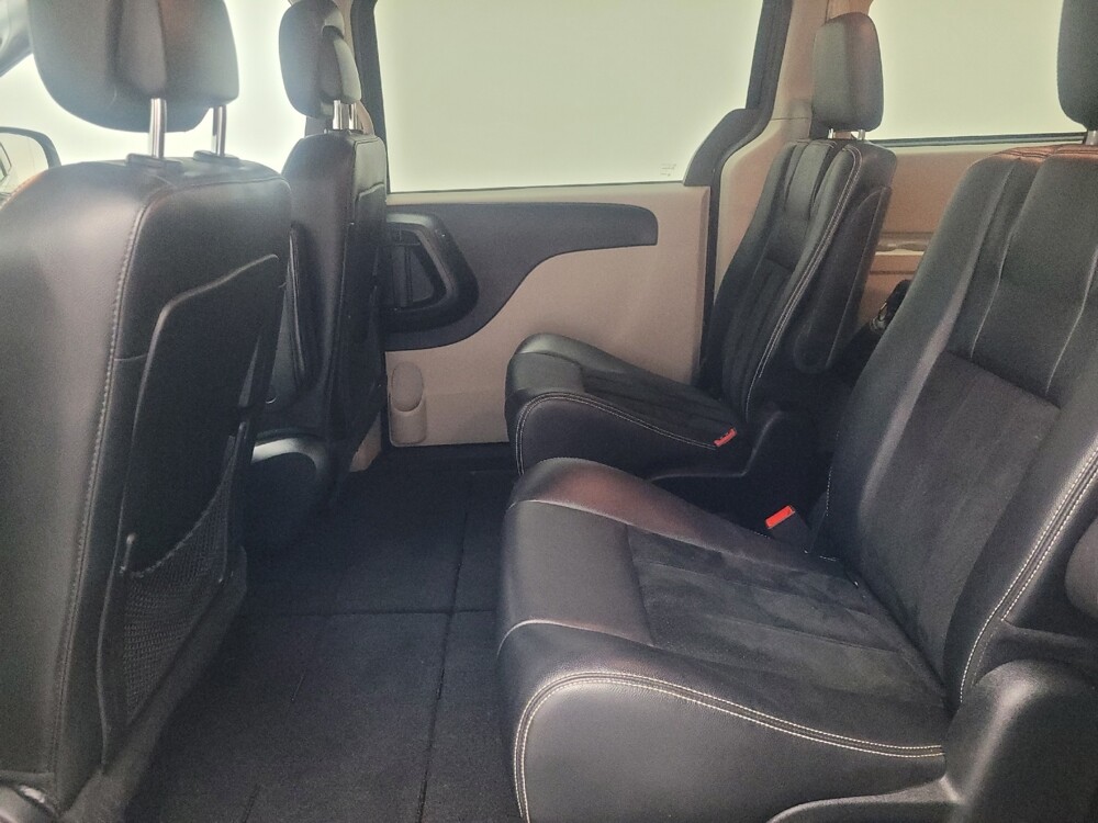 2017 Dodge Grand Caravan in Huntsville, AL 35816 - 18129660 18