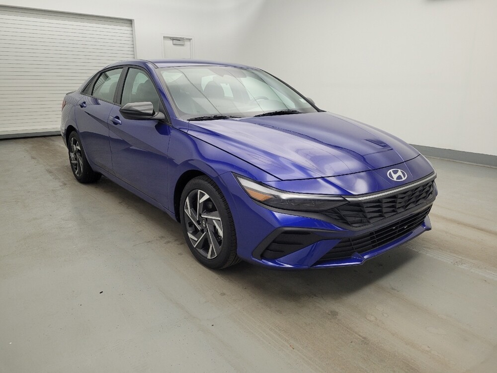 2025 Hyundai Elantra in Fairfield, OH 45014 - 18129667 13