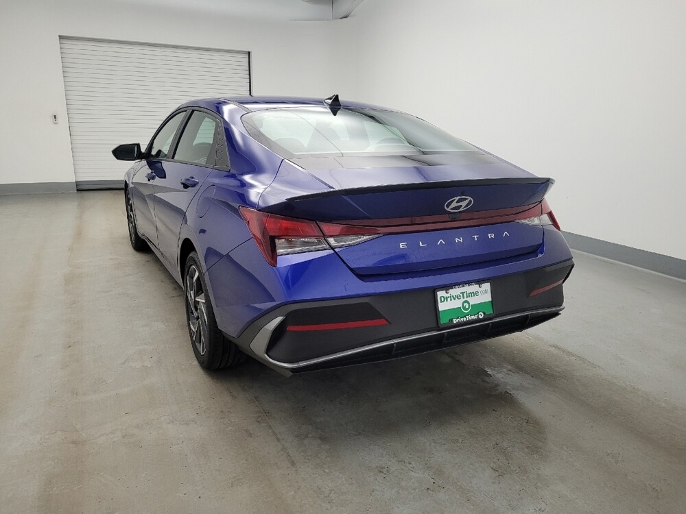 2025 Hyundai Elantra in Fairfield, OH 45014 - 18129667 6