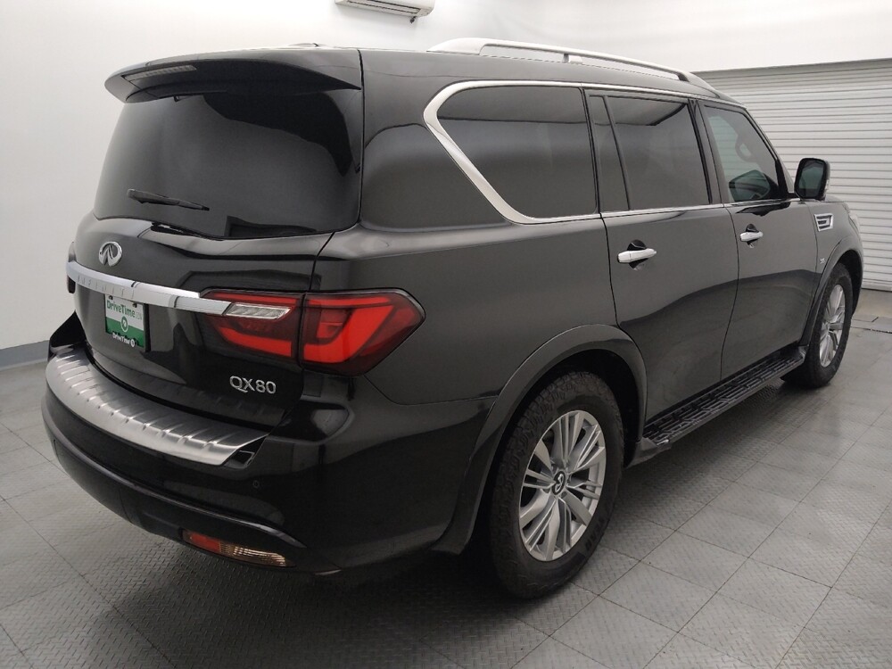 2018 INFINITI QX80 in Metairie, LA 70006 - 18129675 9