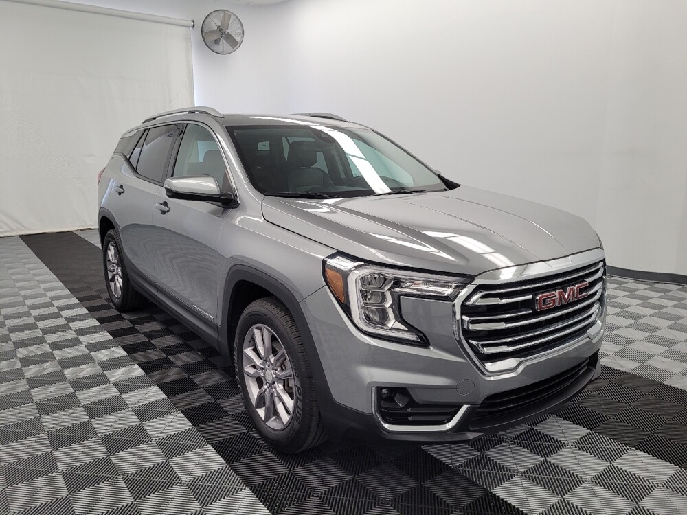 2024 GMC Terrain in Houston, TX 77060 - 18129677 13