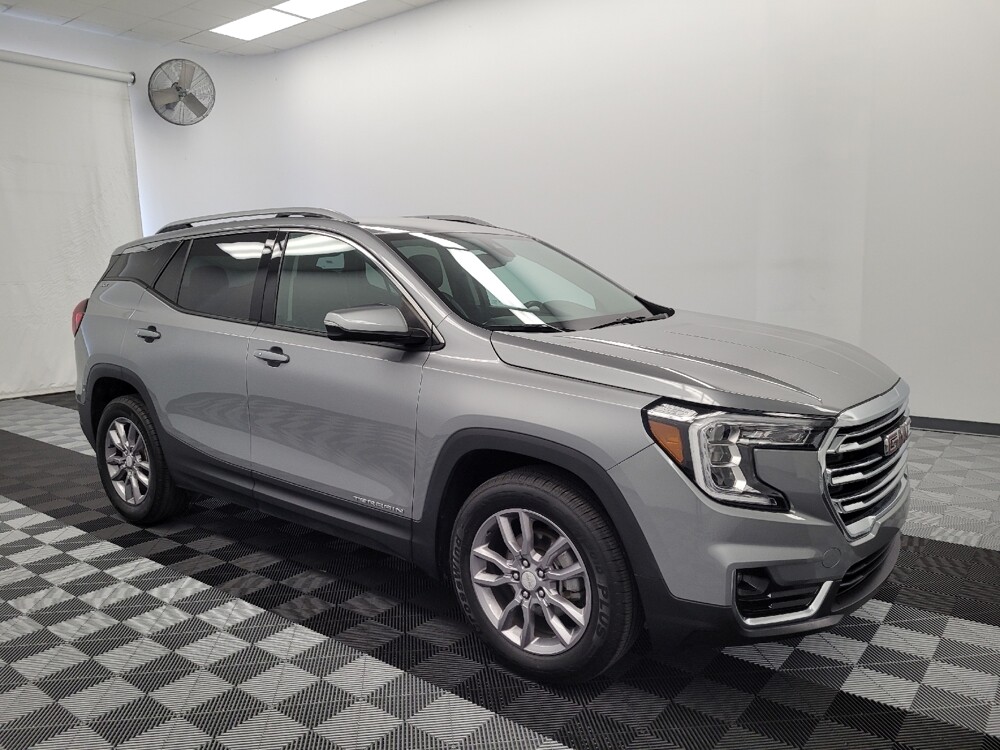 2024 GMC Terrain in Houston, TX 77060 - 18129677 11