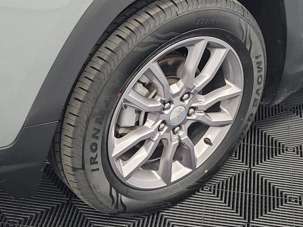 2024 GMC Terrain in Houston, TX 77060 - 18129677 31