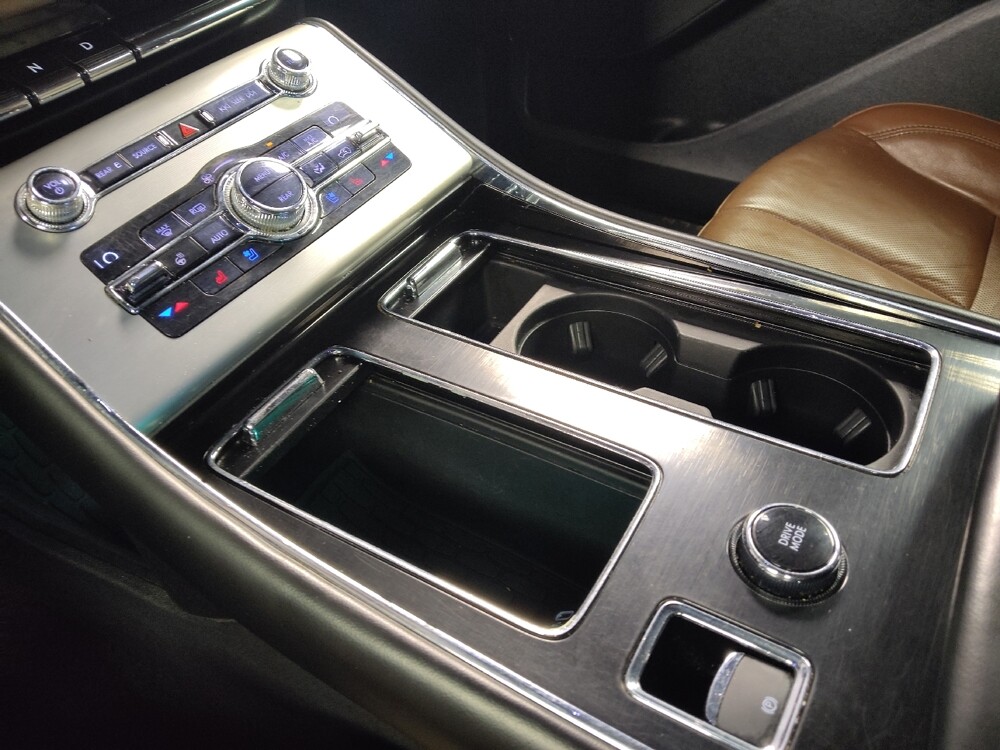 2020 Lincoln Aviator in Baton Rouge, LA 70816 - 18129680 26