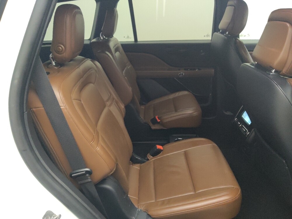 2020 Lincoln Aviator in Baton Rouge, LA 70816 - 18129680 19