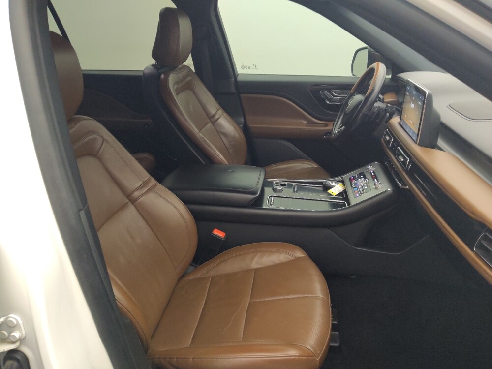 2020 Lincoln Aviator in Baton Rouge, LA 70816 - 18129680 21