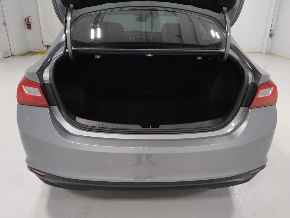 2023 Chevrolet Malibu in Columbus, OH 43231 - 18129686 29