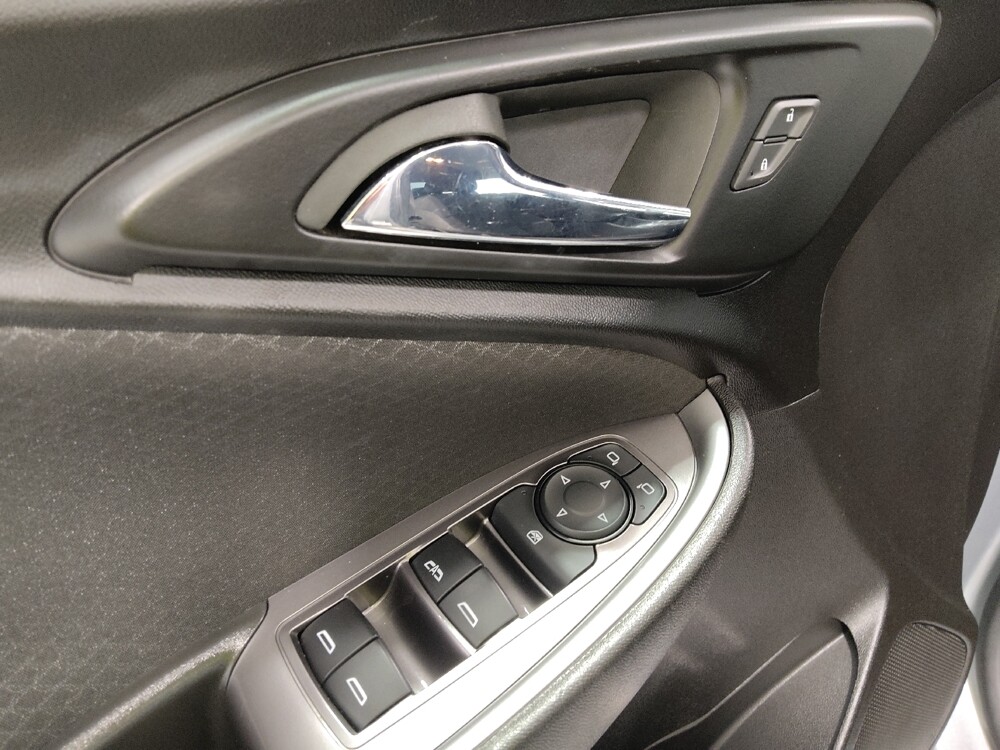 2023 Chevrolet Malibu in Columbus, OH 43231 - 18129686 27