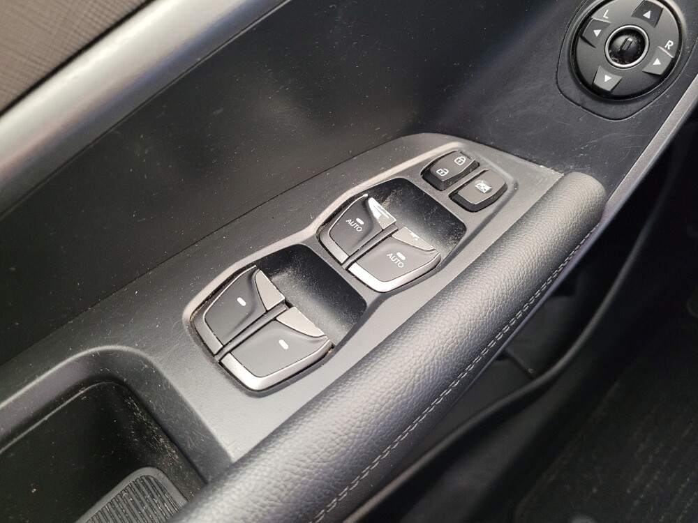 2018 Hyundai Santa Fe in Lexington, KY 40509 - 18129687 27