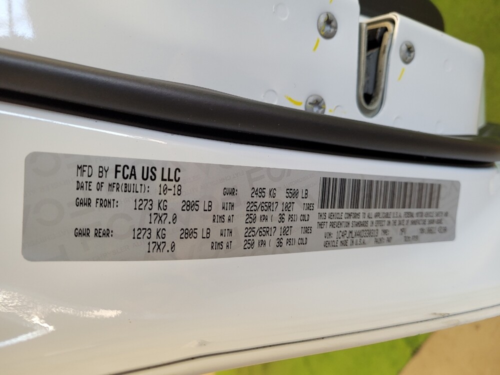 2019 Jeep Cherokee in Columbus, OH 43228 - 18129688 33