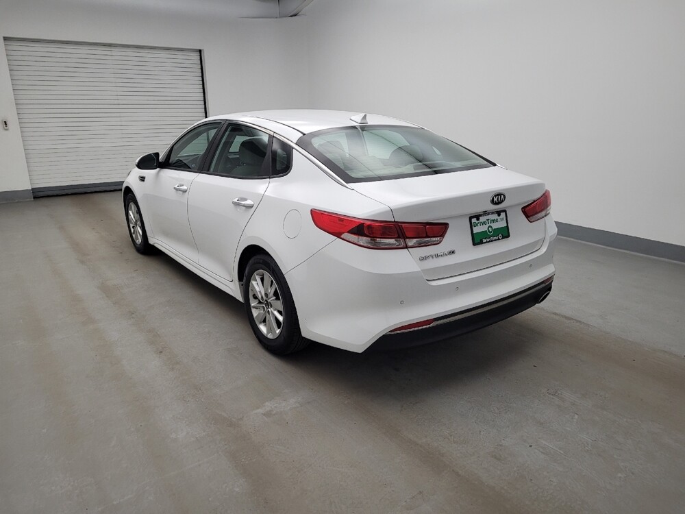 2016 Kia Optima in Cincinnati, OH 45255 - 18129693 5