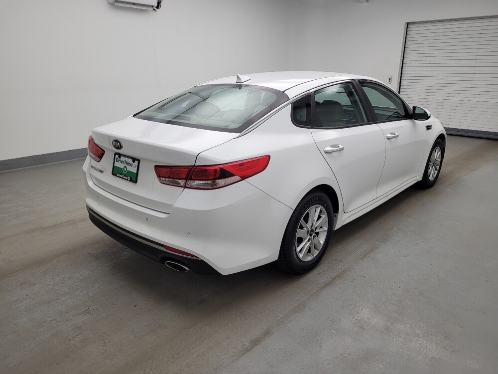 2016 Kia Optima in Cincinnati, OH 45255 - 18129693 9