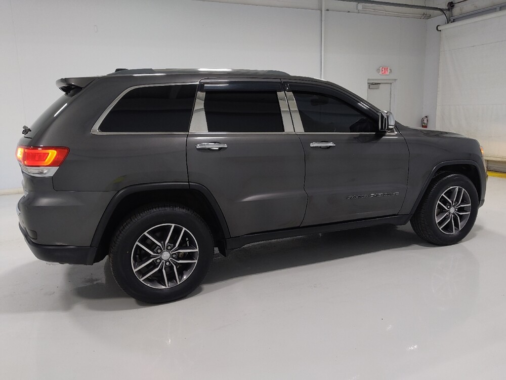 2018 Jeep Grand Cherokee in Columbus, OH 43231 - 18129696 10