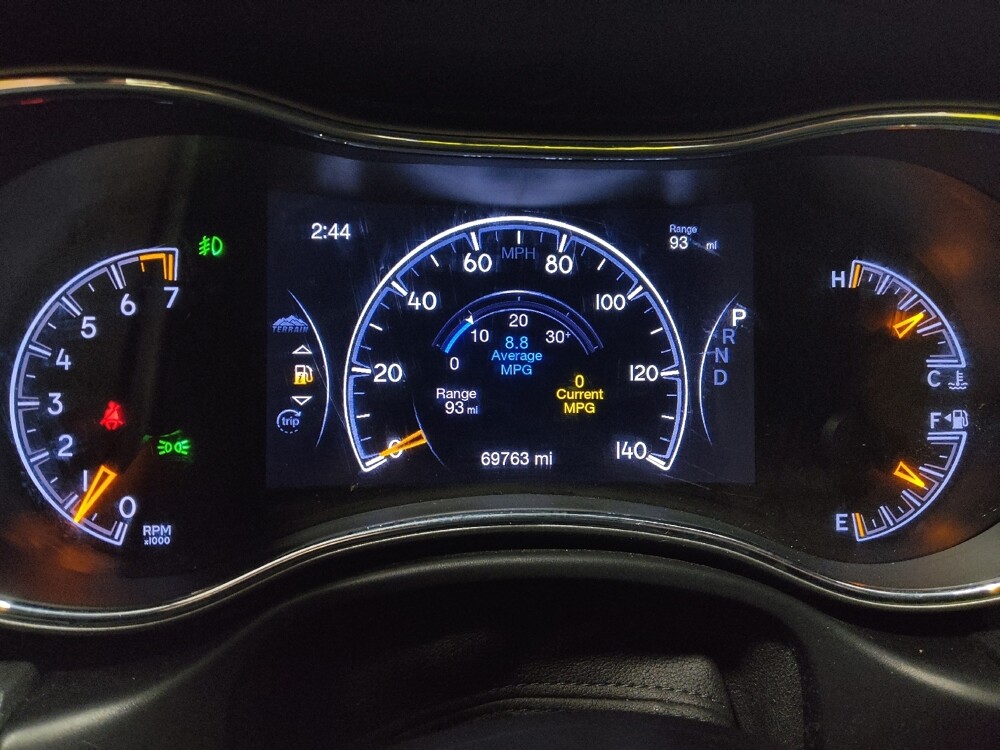 2018 Jeep Grand Cherokee in Columbus, OH 43231 - 18129696 23