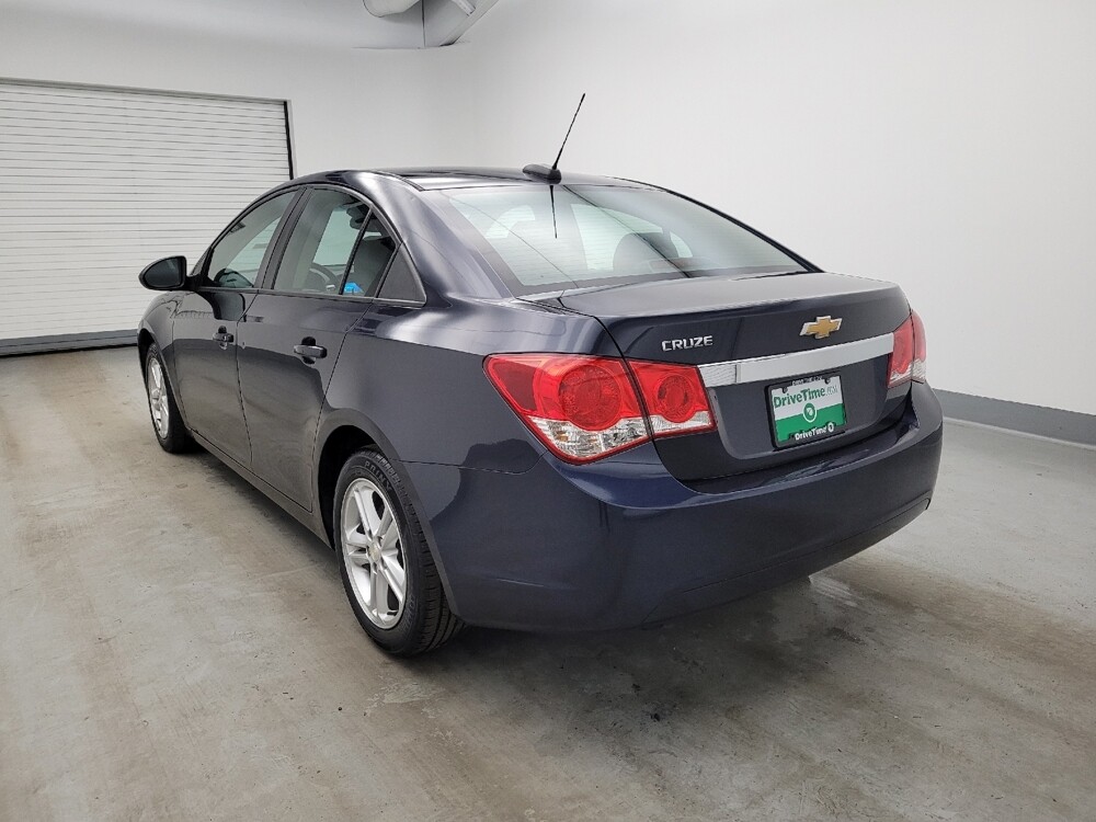 2016 Chevrolet Cruze in Maple Heights, OH 44137 - 18129699 5