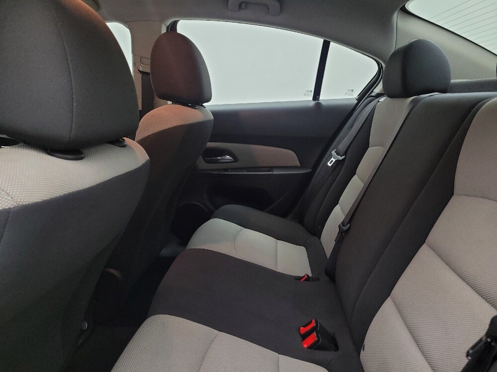 2016 Chevrolet Cruze in Maple Heights, OH 44137 - 18129699 18