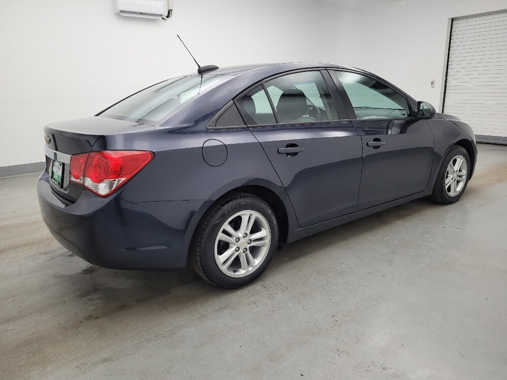 2016 Chevrolet Cruze in Maple Heights, OH 44137 - 18129699 10