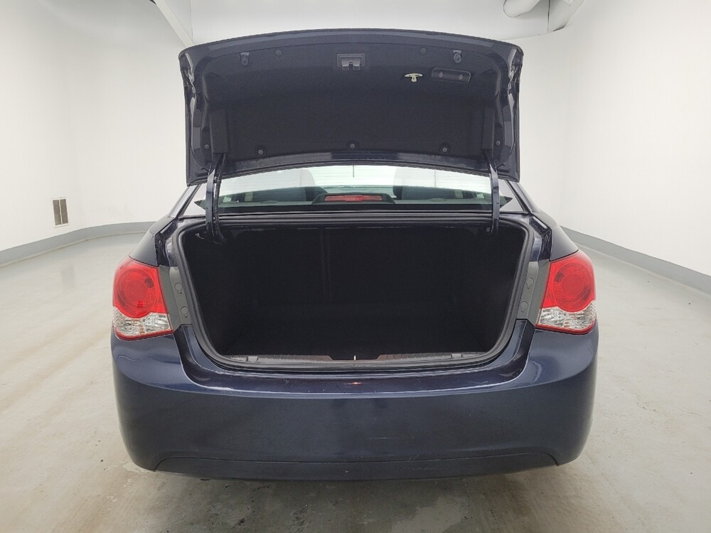 2016 Chevrolet Cruze in Maple Heights, OH 44137 - 18129699 29