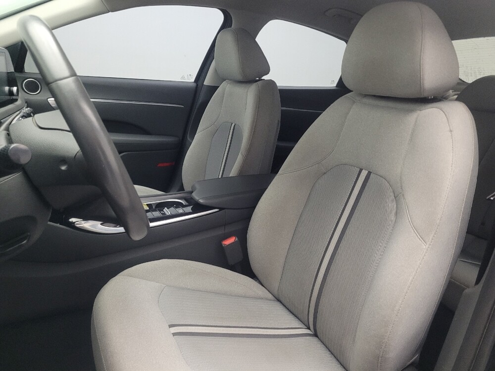 2020 Hyundai Sonata in Knoxville, TN 37923 - 18129700 17