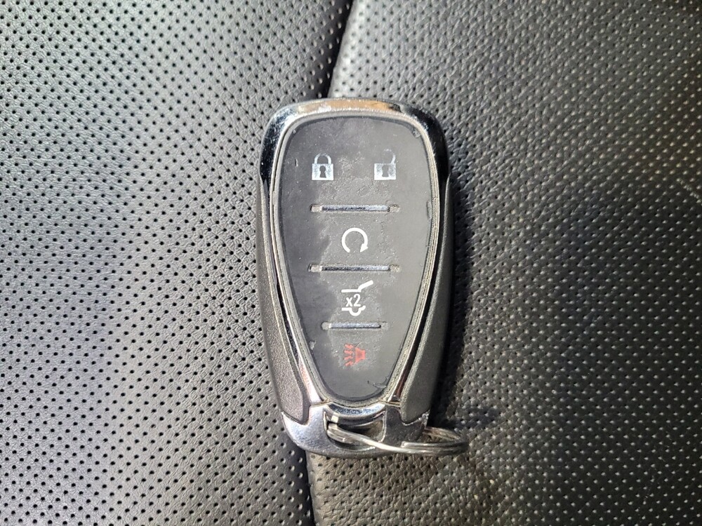 2019 Chevrolet Equinox in Riverside, CA 92504 - 18129701 32