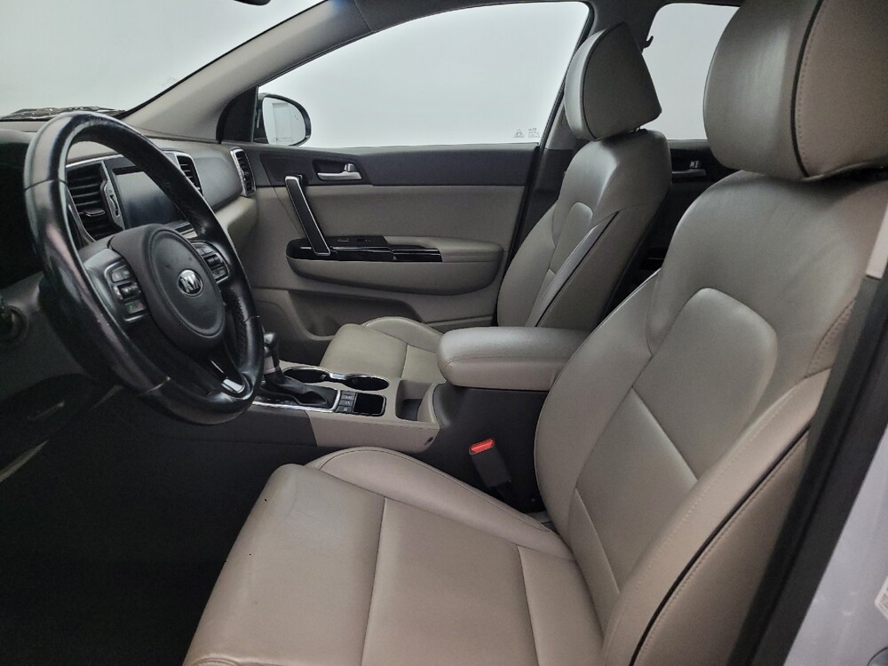 2018 Kia Sportage in Laurel, MD 20724 - 18129702 17