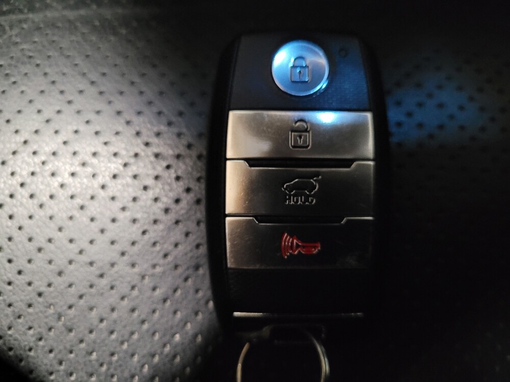 2019 Kia Sorento in Chesapeake, VA 23320 - 18129704 32