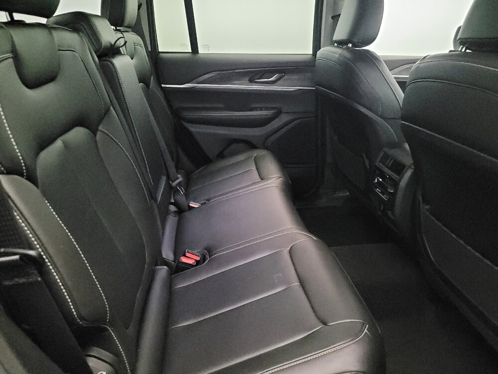 2023 Jeep Grand Cherokee in Williamstown, NJ 8094 - 18129716 19