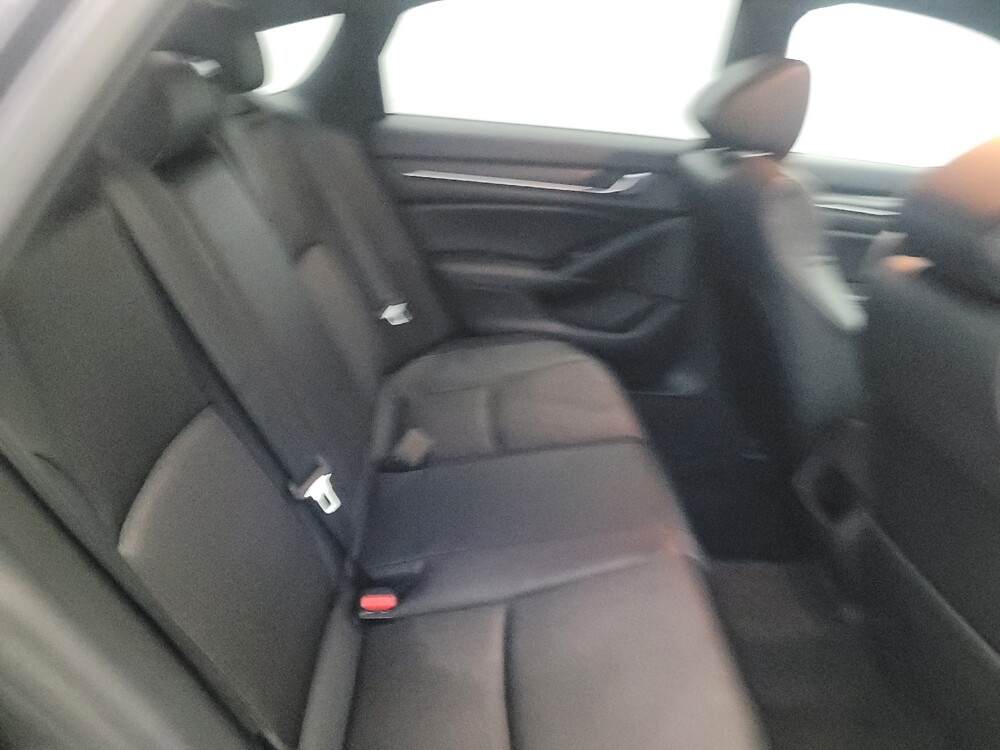 2018 Honda Accord in Laurel, MD 20724 - 18129726 19